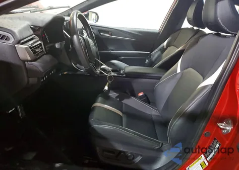 2025 Toyota Camry Xse z USA, uszkodzony, nr VIN 4T1DAACK5SU015814